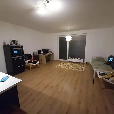 Apartman Luxury Studio With Nice Balcony In New House